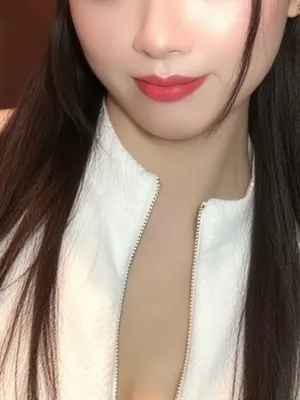花井 るな