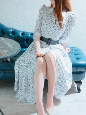 華波 英梨