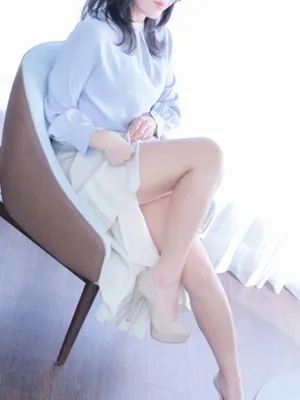 芽依(めい)
