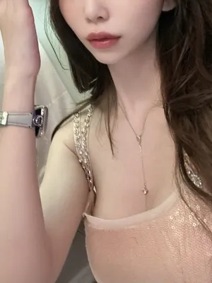 山名 里帆