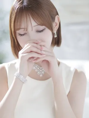 星奈せいら