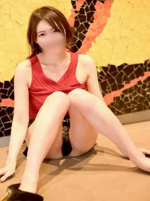 美園まひろ