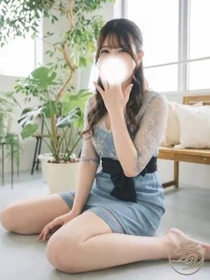 ひな(HINA)