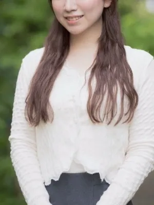 小野 彩葉