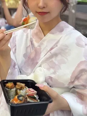 炬燵紅吏