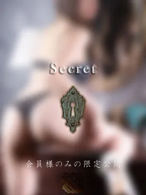 梨野 詩織