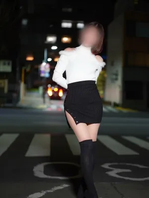 平 ゆいか