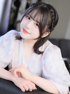 つきこ