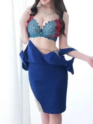 涼嘉 アオイ