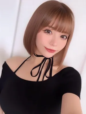 みい