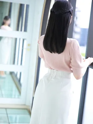 静香(しずか)