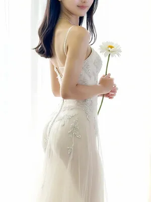 進藤 茜