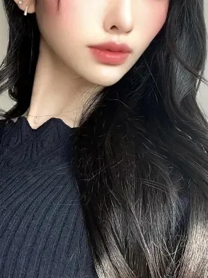 花形 あやせ