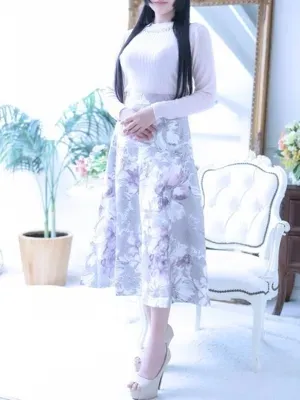 新人・真里(マリ)