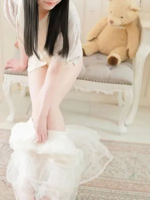 六花 もな
