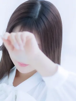 新人・莉音(りおん)