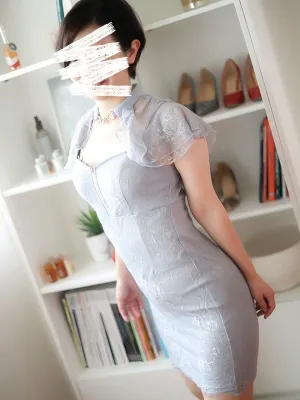 岸山みなと/