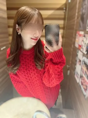 三宅 莉々花