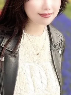 塩月 さやか
