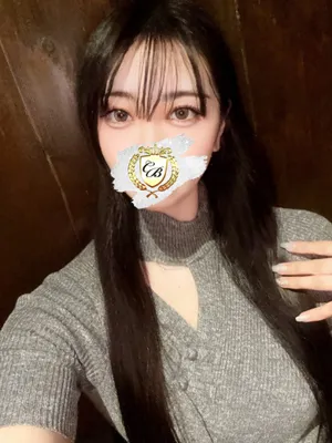 有馬 モモ