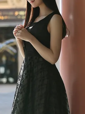 黒田 栞子