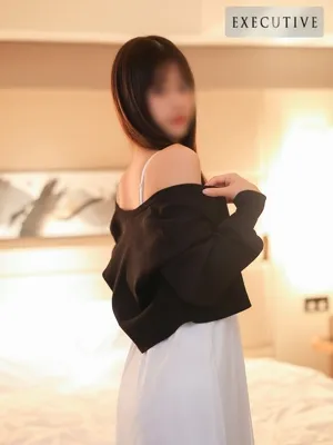 香月 凛