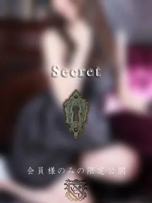 梨野 詩織