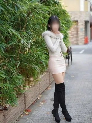 Honami suga 
