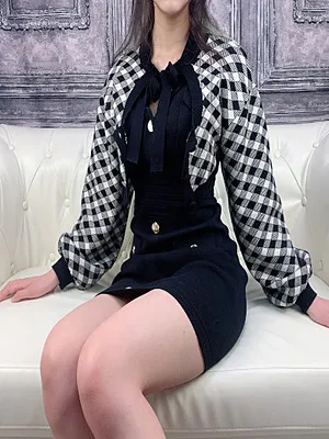 みらの