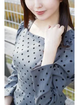 吉田茉莉