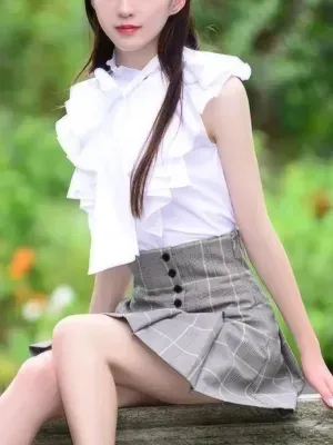 如月 ヒナ