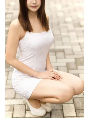 川端すずな