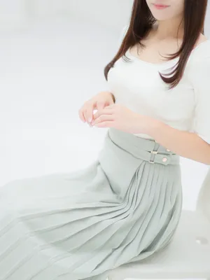 新人・亜依(あい)