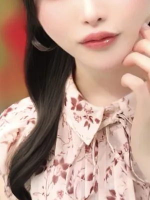 秋枝 ありさ