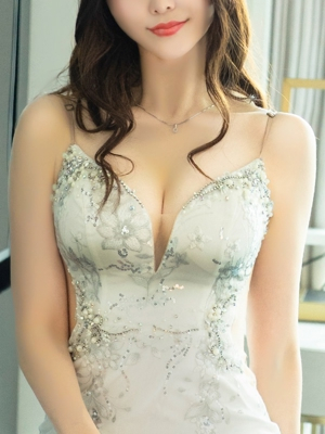 仲真 小百合/