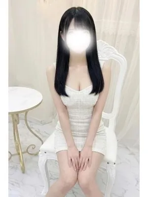 姫咲あやめ