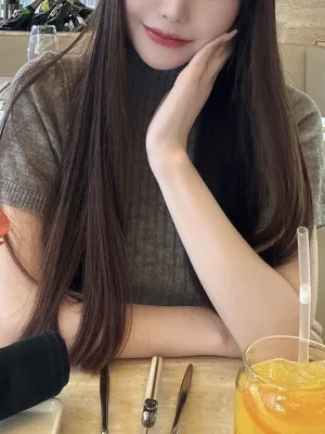 茅野 いおり