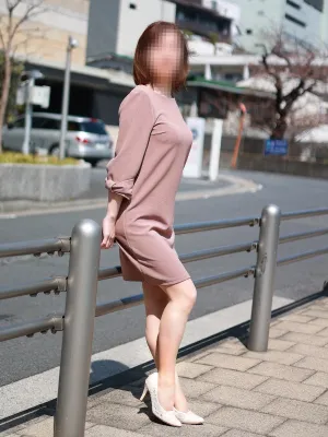 さえこ