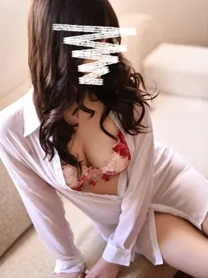 羽月里央奈