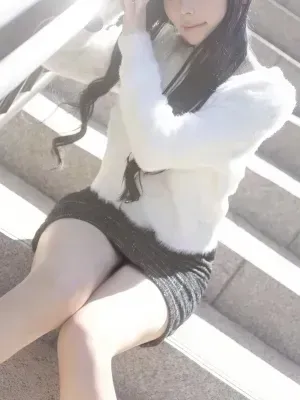 夏目 もえ
