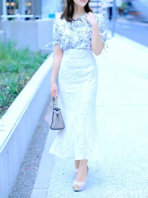 芽衣(めい)