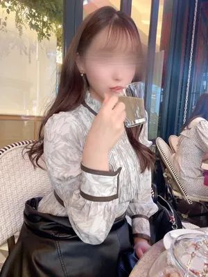 山岡 茉里