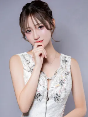 美海【ミミ】