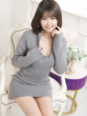 春名あみ