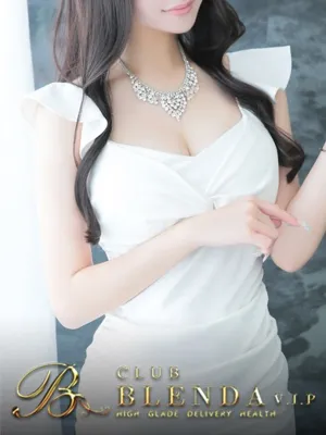 夏目 キヨカ