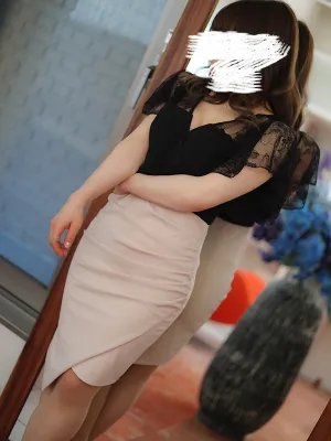 香苗ゆい