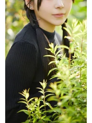 長谷部 萌奈