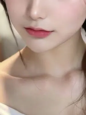 秋葉 絵美里