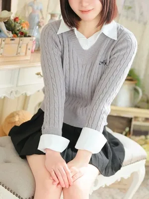 鈴村 ゆあ