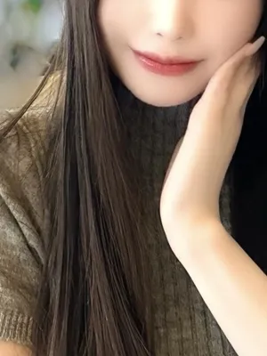 美月 もな
